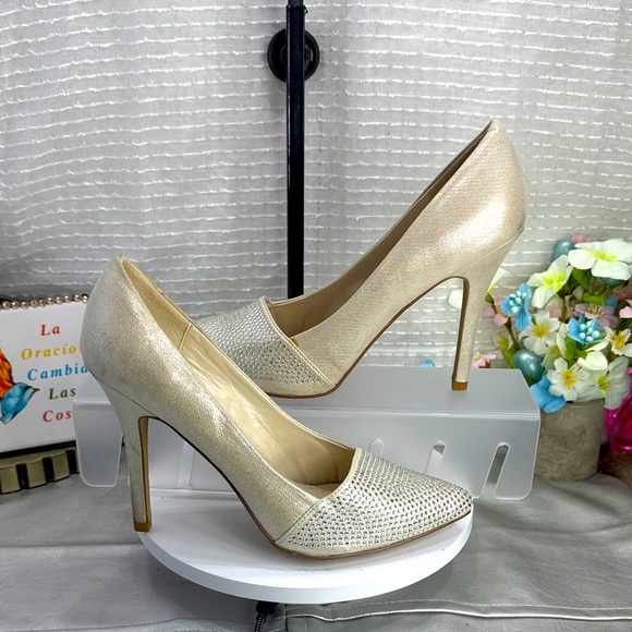 (O) Apt. 9, Women's Rhinestone Satin High Heels, Size 8 M - Picture 1 of 9